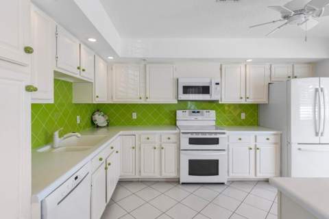 3870 Quail Ridge Drive #Blue Heron, Boynton Beach FL - photo 15 of 51