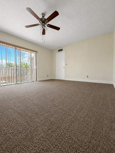 256 Lake Arbor Drive, Palm Springs FL - photo 14 of 18