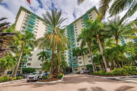 3901 S Ocean Drive #2H, Hollywood FL - photo 23 of 24