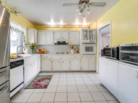 3932 Adams Street, Hollywood FL - photo 6 of 22