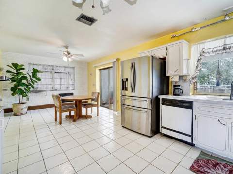 3932 Adams Street, Hollywood FL - photo 9 of 22