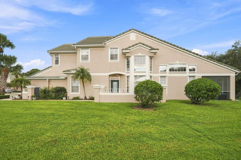 4 bedroom Townhouse at 1686 SW Harbour Isles Circle, Harbour Isles At Lake Charles, Port St. Lucie — photo 3