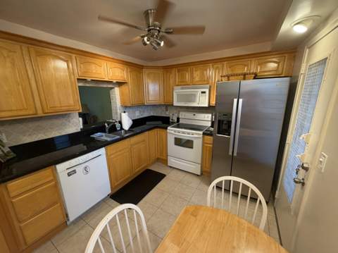 206 SE 10th Street #201, Dania Beach FL - photo 15 of 66