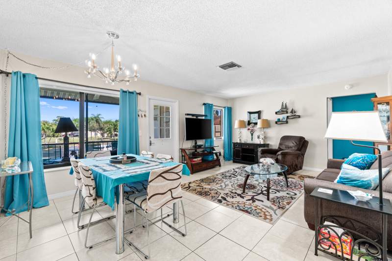 2 bedroom Condominium at 3589 La Aires Court #A-2, La Pinata Condo, Greenacres — photo 4