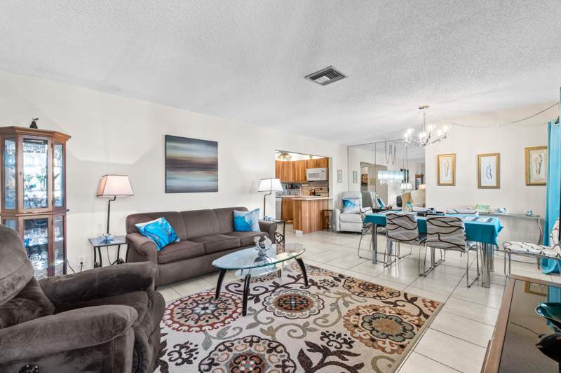 2 bedroom Condominium at 3589 La Aires Court #A-2, La Pinata Condo, Greenacres — photo 5