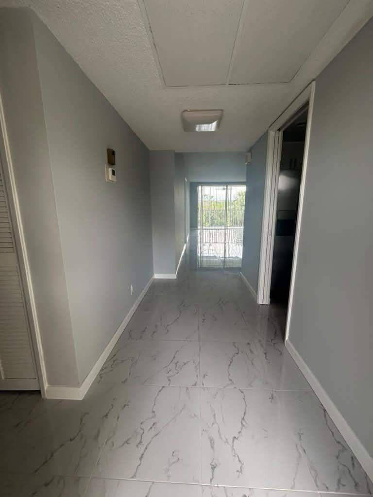 1 bedroom Condominium at 2661 S Course Drive #306, No 21 Palm-Aire Country Club, Pompano Beach — photo 2