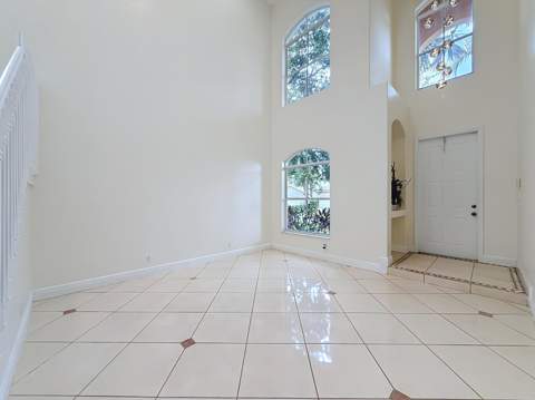 6657 Lurais Drive, Lake Worth FL - photo 9 of 48