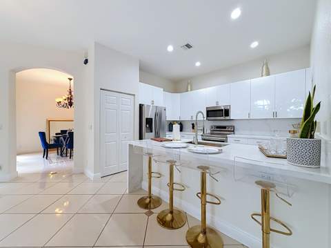 6657 Lurais Drive, Lake Worth FL - photo 15 of 48