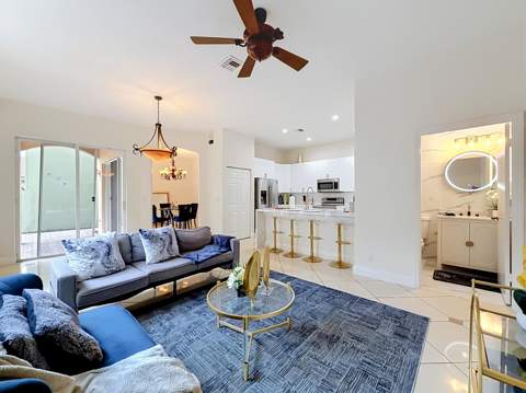 6657 Lurais Drive, Lake Worth FL - photo 21 of 48