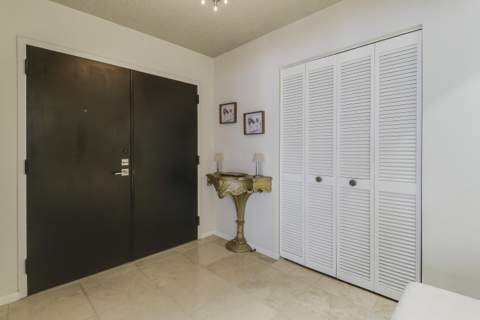 1155 Hillsboro Mile #403, Hillsboro Beach FL - photo 20 of 69