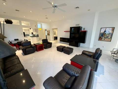 16131 Villa Vizcaya Place, Delray Beach FL - photo 9 of 66
