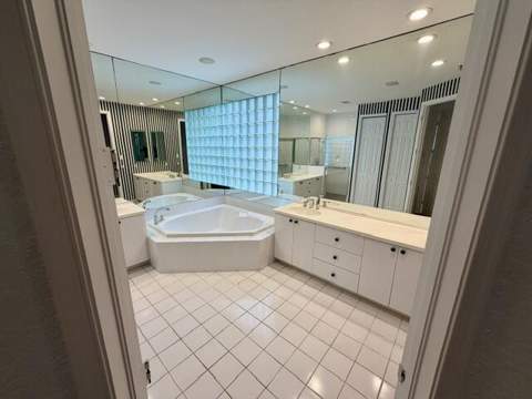 16131 Villa Vizcaya Place, Delray Beach FL - photo 15 of 66