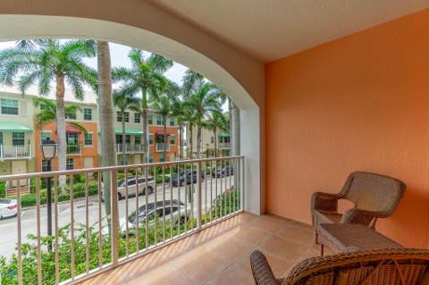 804 E Windward Way #211, Lantana FL - photo 8 of 46