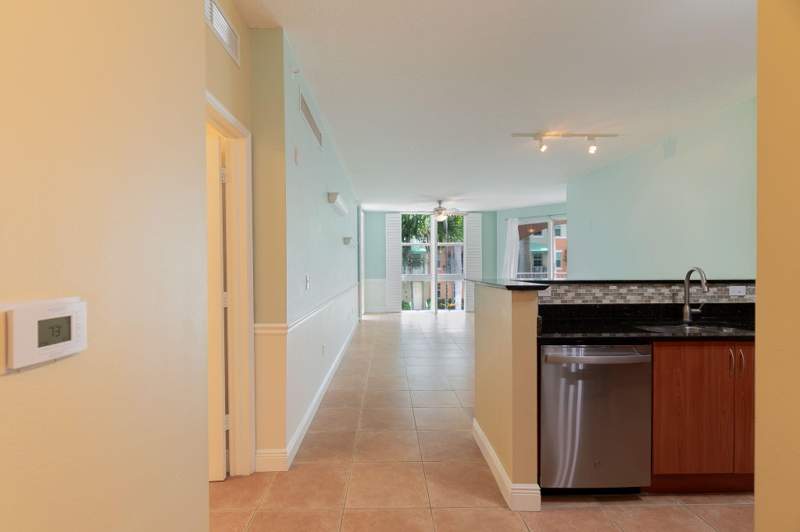 2 bedroom Condominium at 804 E Windward Way #211, Moorings At Lantana Condo 2, Lantana — photo 3
