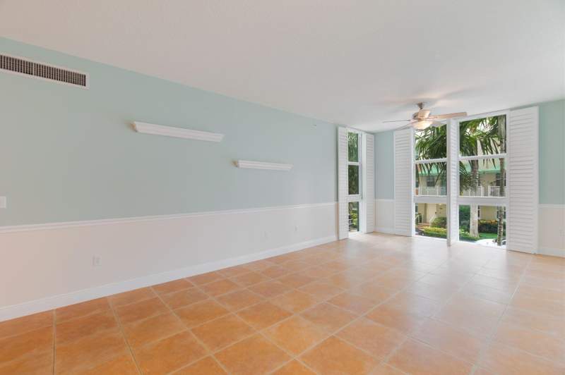 2 bedroom Condominium at 804 E Windward Way #211, Moorings At Lantana Condo 2, Lantana — photo 5