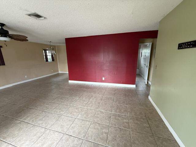 3 bedroom Single Family Residence at 5620 SW 37th Street, Sunland Park Section 2, West Park — photo 2