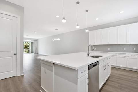 12556 Gross Pointe Drive, Palm Beach Gardens FL - photo 20 of 58