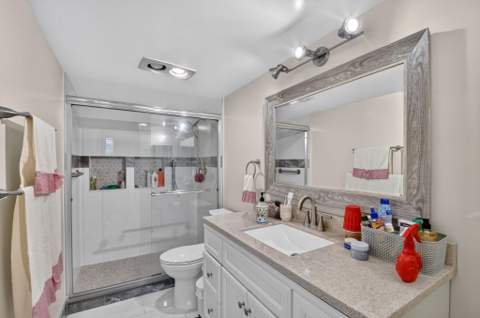4483 Luxemburg Court #103, Lake Worth FL - photo 19 of 66