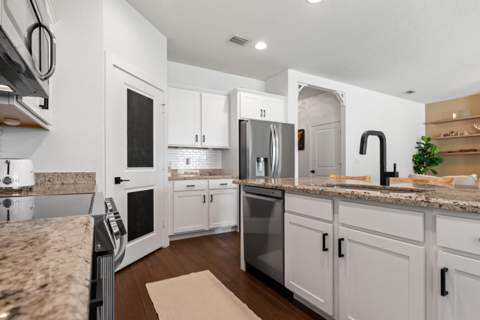 7671 SW Harbor Cove Drive, Stuart FL - photo 22 of 92
