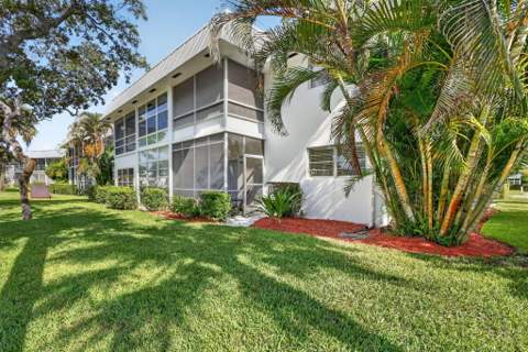 2929 SE OCEAN Boulevard #108-5, Stuart FL - photo 20 of 34