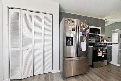 409 SW Voltair Terrace, Port St. Lucie FL - photo 19 of 37
