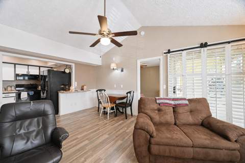 1673 SE Green Acres Circle #Nn201, Port St. Lucie FL - photo 6 of 23