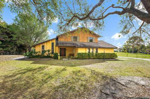 8090 Native Dancer Road, Palm Beach Gardens FL - photo 21 of 26