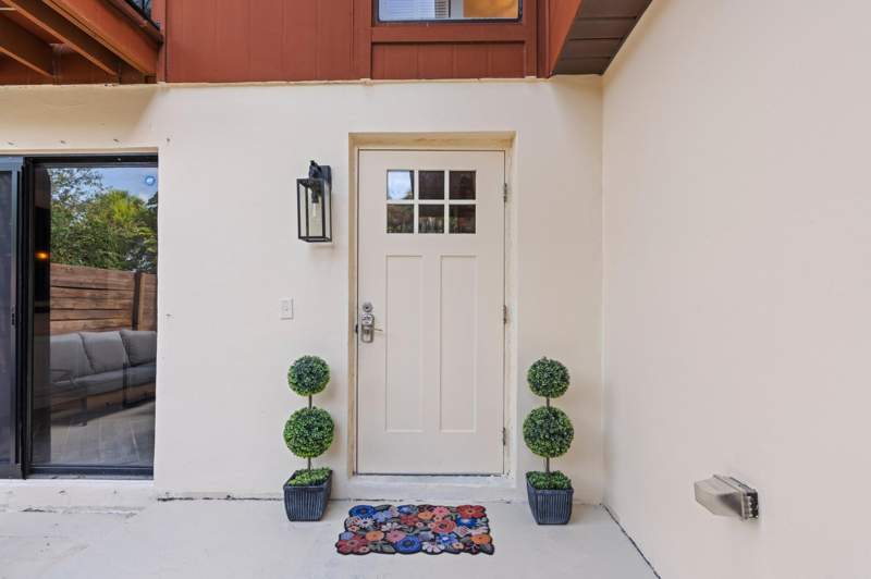 2 bedroom Townhouse at 4340 Lilac Street #C, Elmarc Twh A/K/A Lilac St Twh, Palm Beach Gardens — photo 2