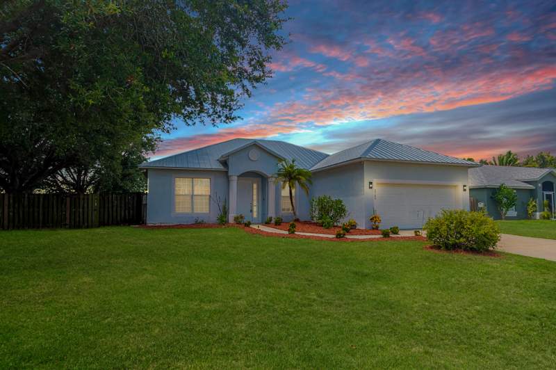 4 bedroom Single Family Residence at 2742 SW Slade Place, Port St Lucie Section 41, Port St. Lucie — photo 4