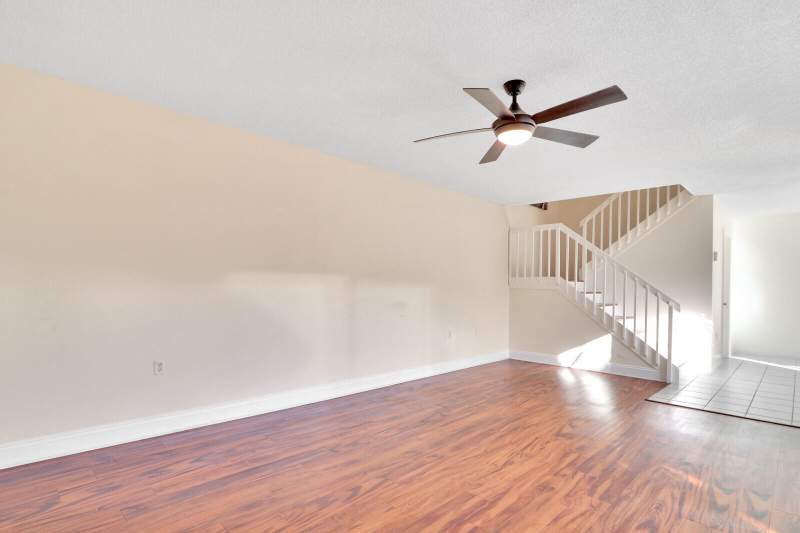 2 bedroom Townhouse at 5633 SE Windsong Lane, Emerald Lakes, Stuart — photo 4