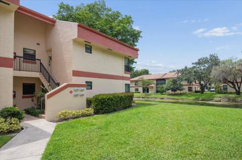4155 Carambola Circle #2153, Coconut Creek FL - photo 20 of 25