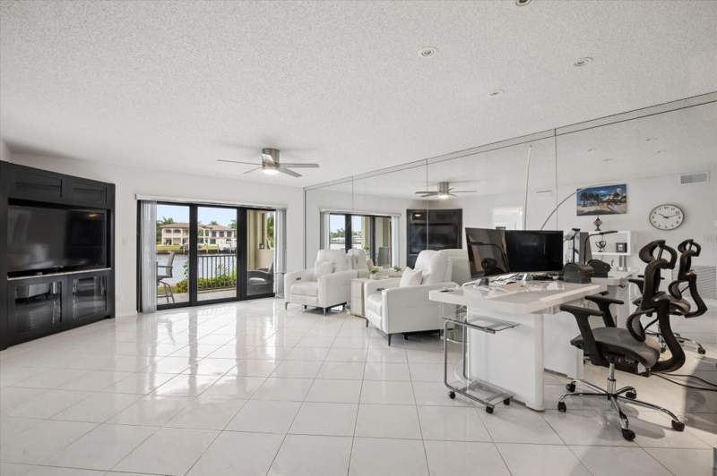 2 bedroom Condominium at 1101 S Riverside Drive #103, Briney Mar Condo, Pompano Beach — photo 3
