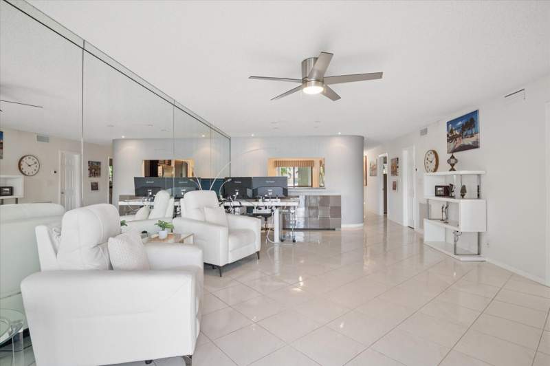 2 bedroom Condominium at 1101 S Riverside Drive #103, Briney Mar Condo, Pompano Beach — photo 5