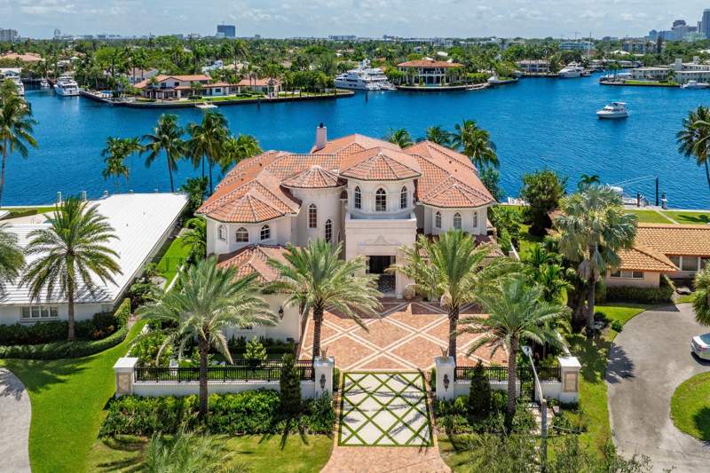 7 bedroom Single Family Residence at 745 Middle River Drive, Sunrise, Fort Lauderdale — photo 2