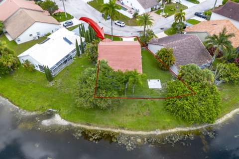 11140 Lakeaire Circle, Boca Raton FL - photo 7 of 41