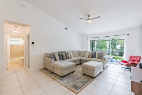 11140 Lakeaire Circle, Boca Raton FL - photo 24 of 41