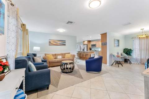 1577 Thumb Point Drive, Fort Pierce FL - photo 6 of 45