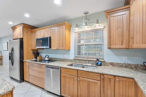 1577 Thumb Point Drive, Fort Pierce FL - photo 12 of 45