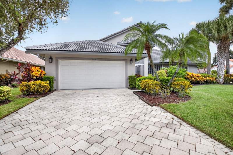 3 bedroom Single Family Residence at 12235 Eagles Landings Way, Lakeridge Greens, Boynton Beach — photo 3