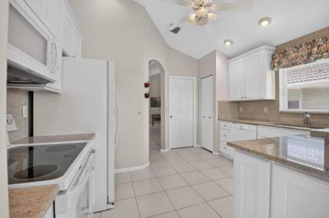 12235 Eagles Landings Way, Boynton Beach FL - photo 15 of 56