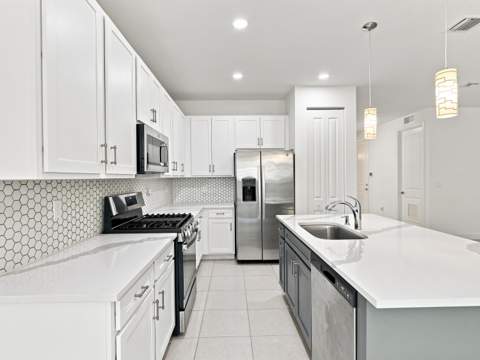 12756 SW Clear Water Way, Port St. Lucie FL - photo 15 of 60