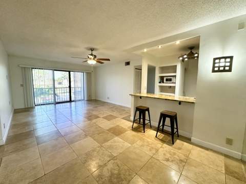 627 Sea Pine Way #C2, Greenacres FL - photo 8 of 29