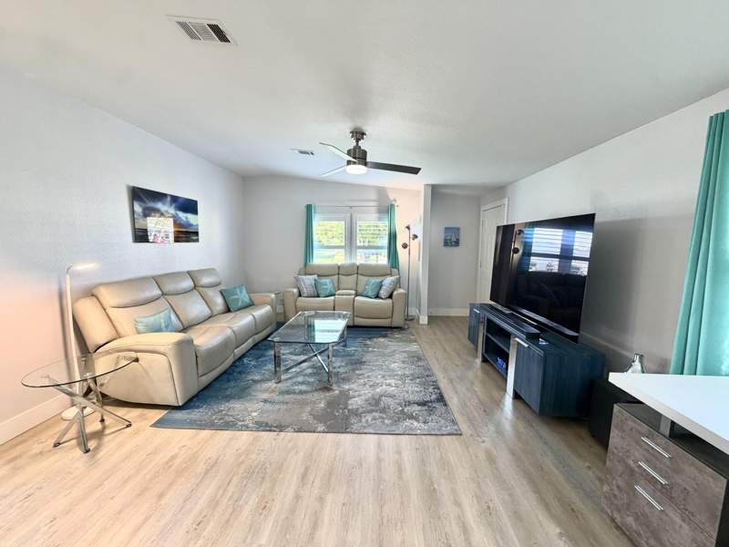 2 bedroom Single Family Residence at 3788 Shadberry Court, Savanna Club Plat III, Port St. Lucie — photo 4