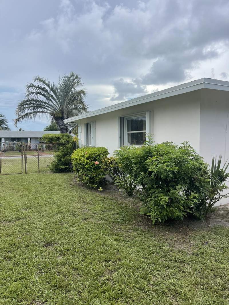 3 bedroom Single Family Residence at 920 NW 3rd Street, Ridgewood Hills, Boynton Beach — photo 2