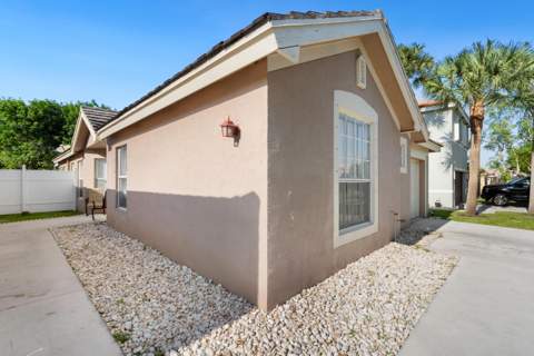 6179 Savannah Way, Lake Worth FL - photo 20 of 30