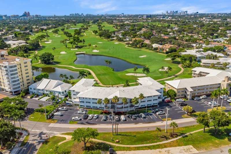 2 bedroom Condominium at 4848 NE 23rd Avenue #8A, Country Club Manor Condo, Fort Lauderdale — photo 1