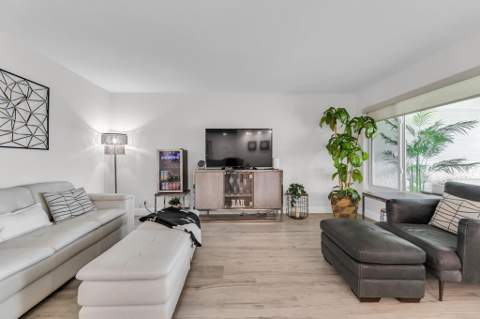 4848 NE 23rd Avenue #8A, Fort Lauderdale FL - photo 12 of 38