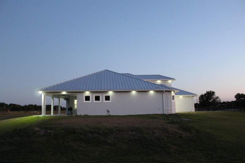 4 bedroom Single Family Residence at 3502 S Brocksmith Road, Tres Tesoros Subdivision, Fort Pierce — photo 3