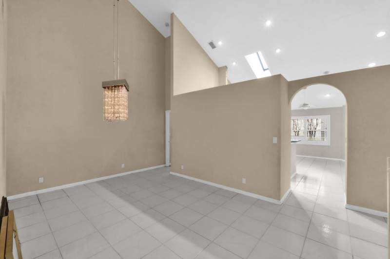 4 bedroom Single Family Residence at 12720 NW 20th Court, Georgetown At Eagle Trace, Coral Springs — photo 4