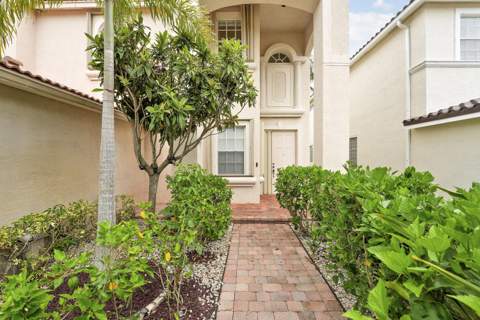 7428 Via Luria, Lake Worth FL - photo 6 of 55